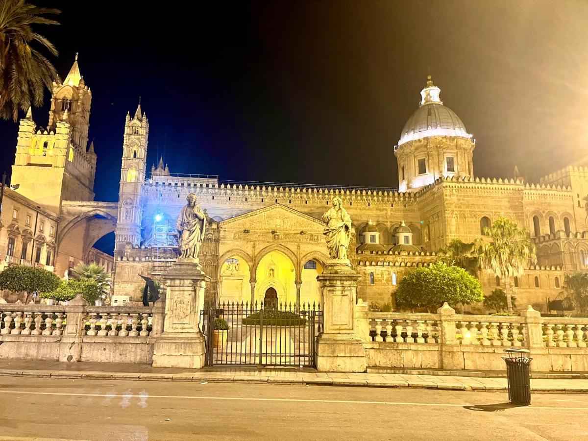 La Siciliana-Di Fronte La Cattedrale Villa Palermo Exterior photo